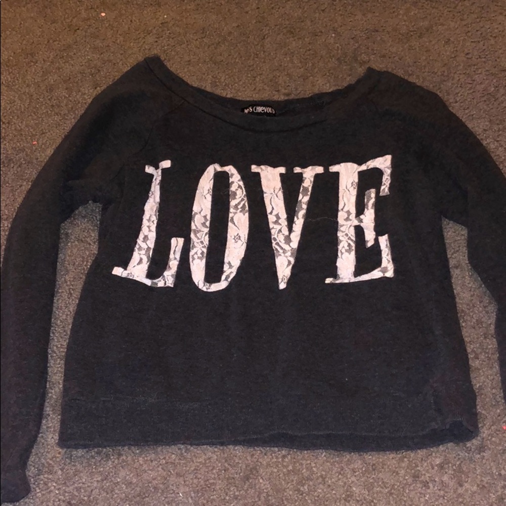 Cropped long sleeve shirt